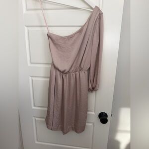 club monaco one shoulder dress Club Monaco one shoulder dress size 2 (can fit 0)